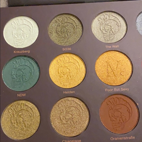 Makeup bundle! 3 BNIB pieces! - Picture 4 of 10